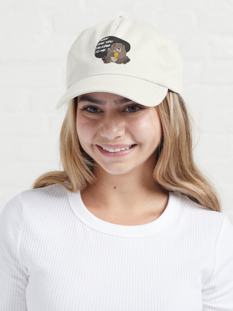 Aperçu 6 sur 7. Casquette avec l'œuvre angry bear créée et vendue par Lecartooniste.