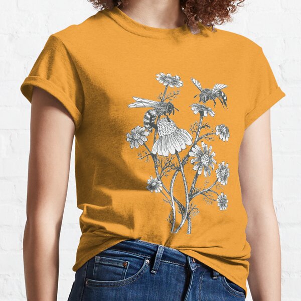 bees and chamomile on honey background Classic T-Shirt