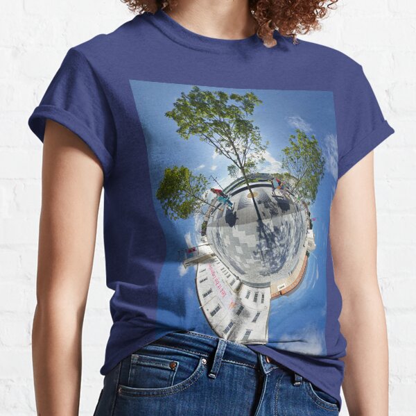 More Cows in Ebrington Square, Derry Classic T-Shirt