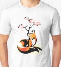 Sakura Kitsune Unisex T-Shirt