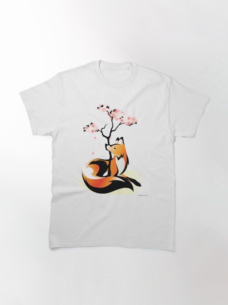 Discover Sakura Kitsune Classic T-Shirt