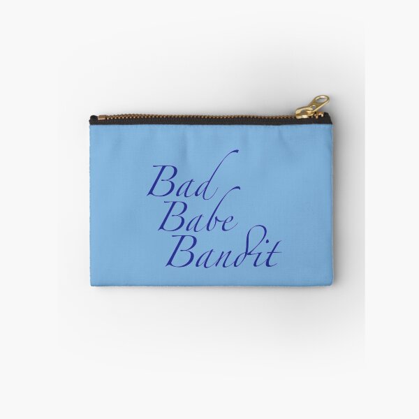 Aperçu de l'œuvre Bad Babe Bandit (bleu) créée et vendue par SpaceQueenKee ⭐️⭐️⭐️⭐️⭐️.