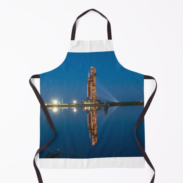 Item preview, Artemis I on the pad designed and sold by Star-Citizen.