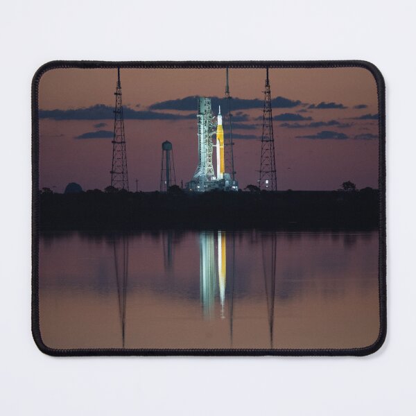 Item preview, SLS Sunset designed and sold by Star-Citizen.