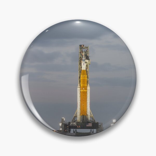 Item preview, Artemis I SLS Rocket designed and sold by Star-Citizen.
