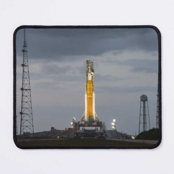 Item preview, Artemis I SLS Rocket designed and sold by Star-Citizen.
