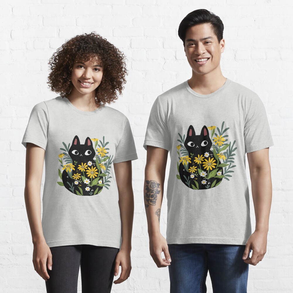 Black cat with flowers Essential T-Shirt
