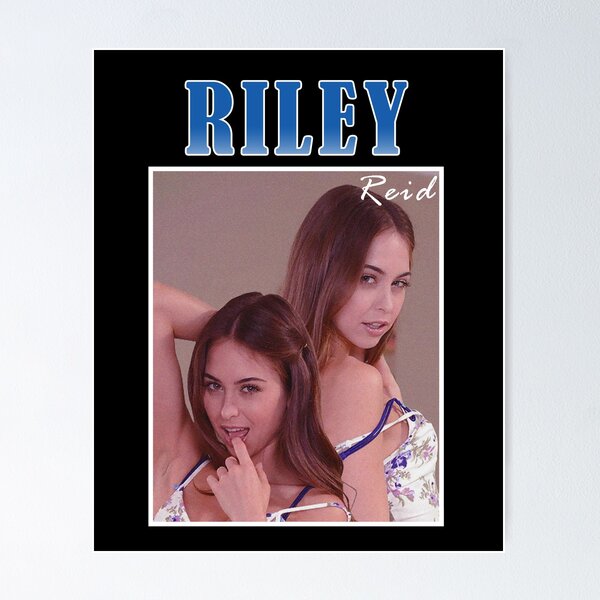Artikel-Vorschau von Riley Reid-Jahrgang, designt und verkauft von Fallbackdown.