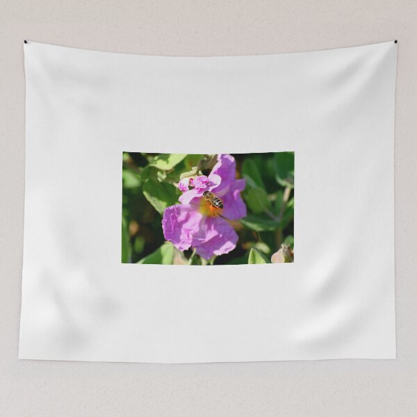 Item preview, bee and flower designed and sold by karlosss.