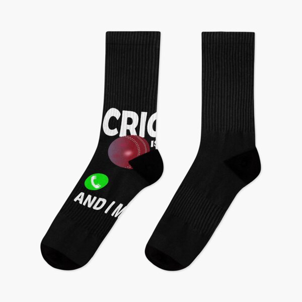 Artikelvorschau, Cricket Calling Cricket ruft und ich muss Essential T-Shirt gehen entworfen und verkauft von marisannogm.