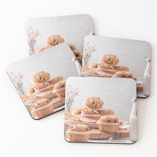 Artikelvorschau, Schokoladenmuffins mit Milch entworfen und verkauft von homydesign.
