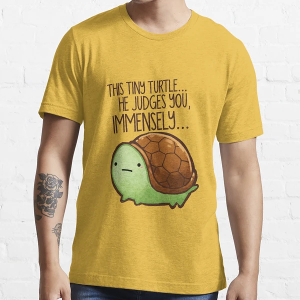 This Turtle Judges You Funny Design Essential T-shirt