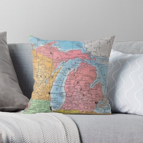 Vintage 1939 Michigan map - meaningful gift idea Throw Pillow
