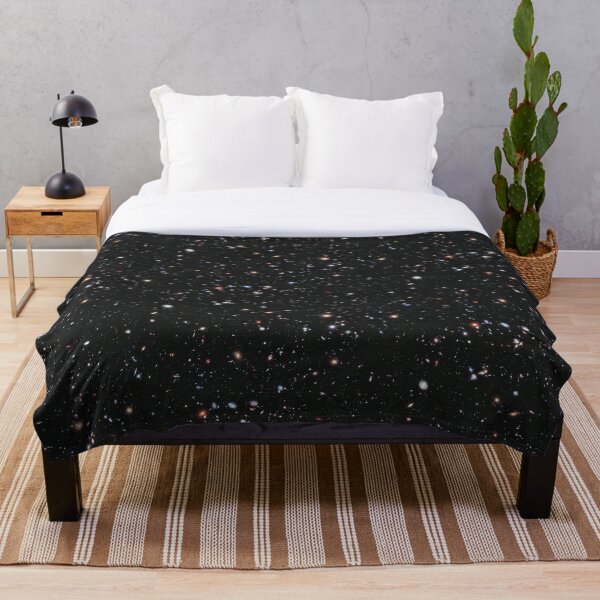 THE COSMOS. HUBBLE. Nasa, Extreme Deep Field image, space, constellation, Fornax. Throw Blanket