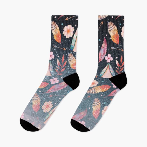 Artikelvorschau, Berg unter Sternenhimmel mit buntem Boho entworfen und verkauft von Palteeshop.