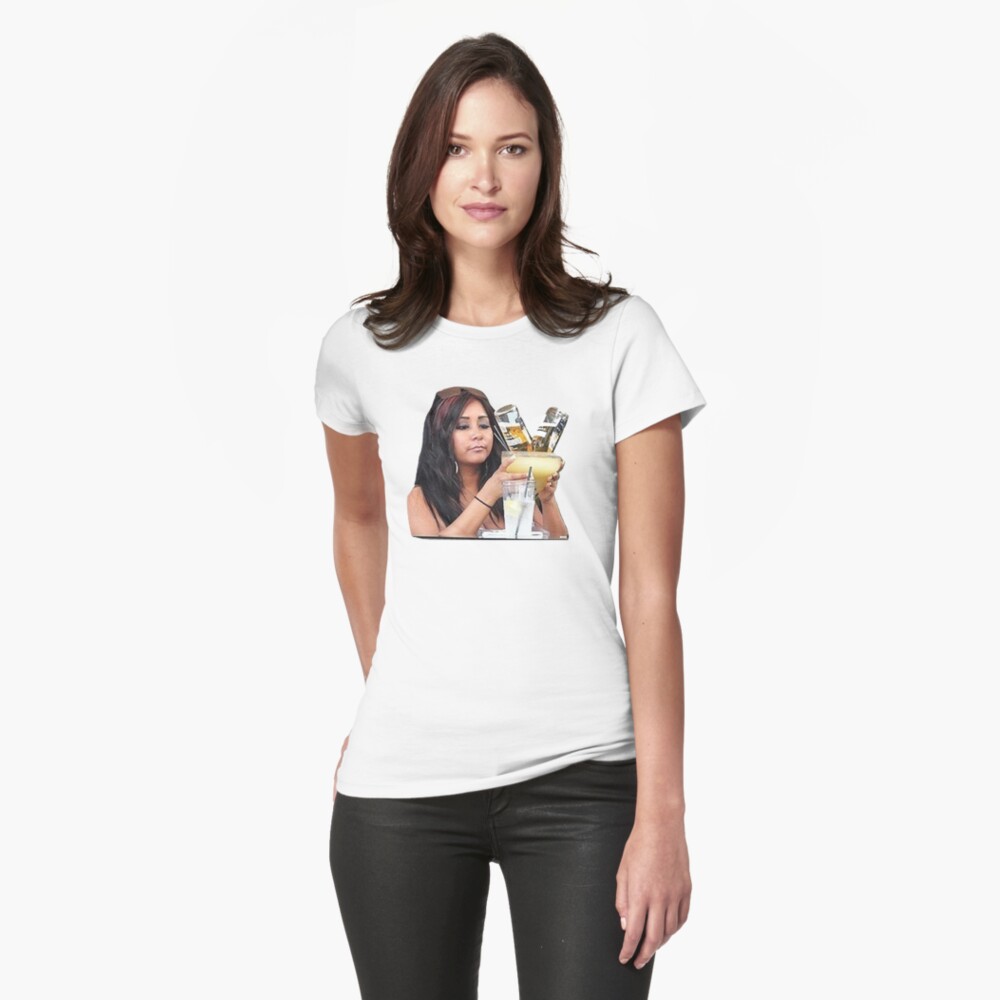 Artikel-Vorschau von Tailliertes T-Shirt, designt und verkauft von pnkrose.