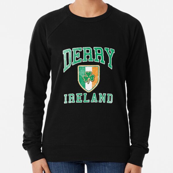 Derry, Ireland with Shamrock Lightweight Sweatshirt