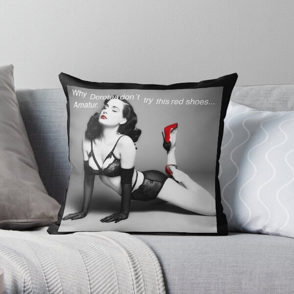 diva Throw Pillow