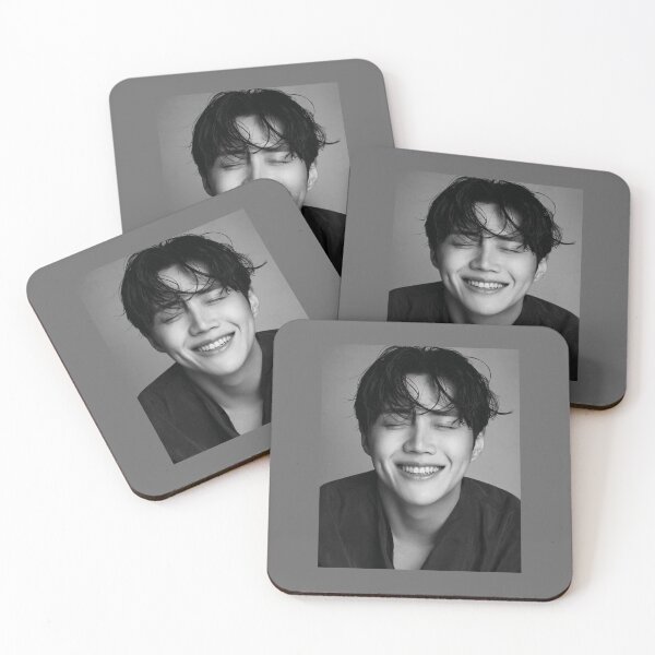 Item preview, Kim Seon Ho  designed and sold by PabloMontalv.
