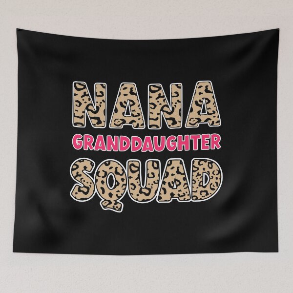 Artikelvorschau, Nana Enkelin Squad Leopard Geschenke von Enkelkindern für Frauen Oma entworfen und verkauft von Sasikharn.