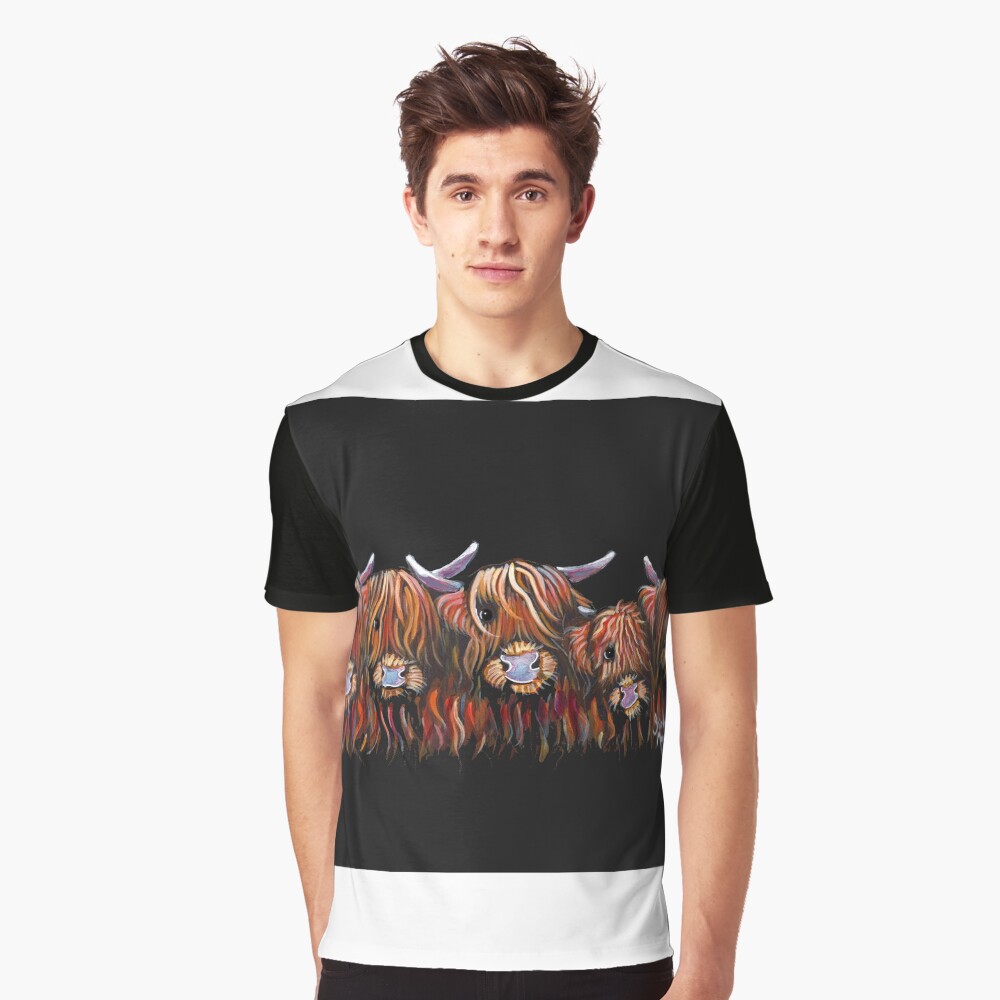 Aperçu de l'œuvre T-shirt graphique créée et vendue par ShirleyMacA.