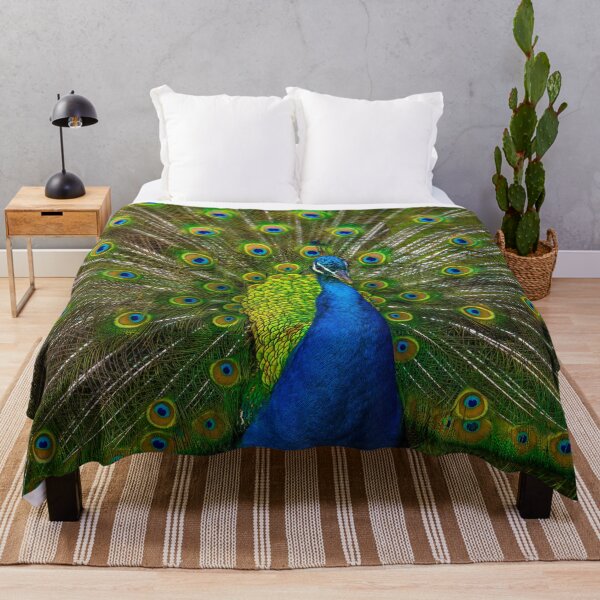 Item preview, El pavo real orgulloso designed and sold by Steven Jodoin.