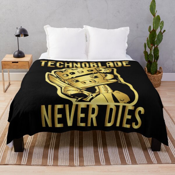 Item preview, Funny Pig Technoblade Never Dies Golden designed and sold by JamauDS.