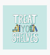 Lámina fotográfica Treat Yo Shelves - Libro Nerd Quote - Azul Amarillo