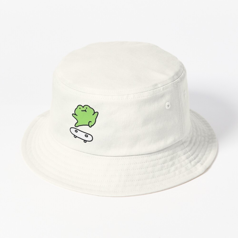 Discover Skateboarding Frog  Bucket Hat