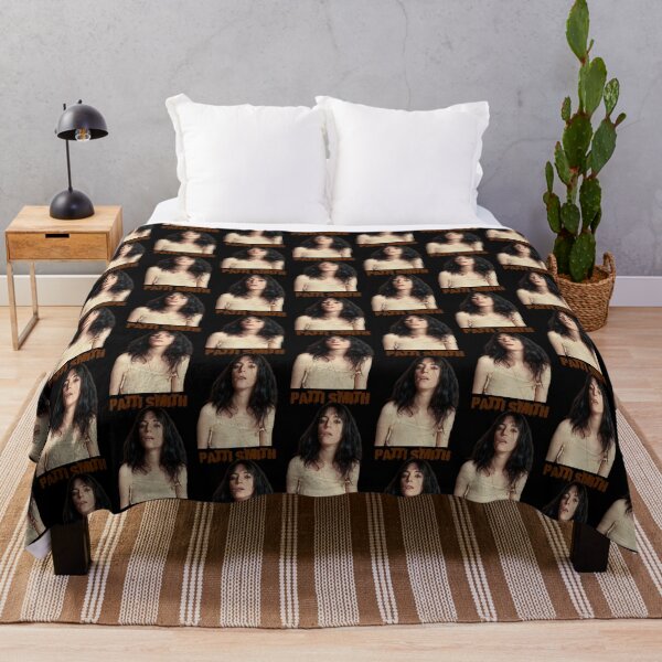 Artikelvorschau, Patti Smith BESTSELLER Limited Edition | Perfektes Geschenk entworfen und verkauft von anitatana.