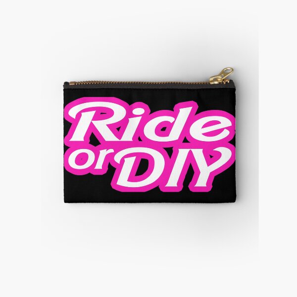 Artikelvorschau, REITEN oder DIY Design entworfen und verkauft von CampTees.
