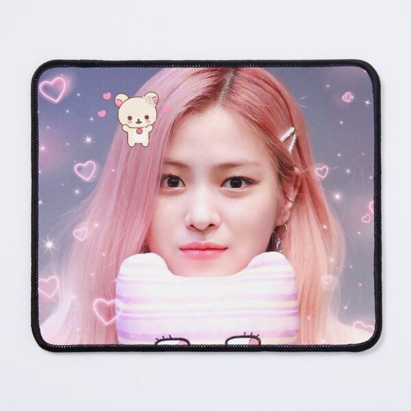 Item preview,  itzy chaeryeong, itzy yuna, k pop, shin ryujin, itzy lia, designed and sold by williacoli.