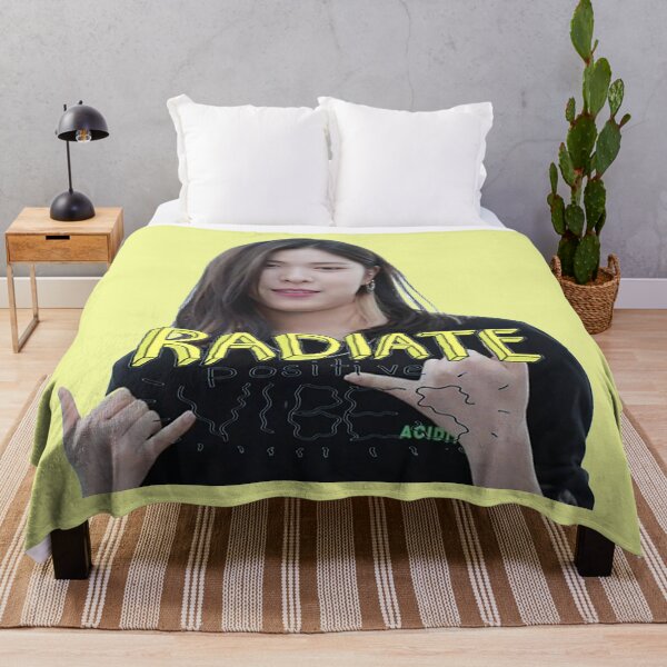 Item preview, itzy chaeryeong, itzy yuna, k pop, shin ryujin, itzy lia, designed and sold by williacoli.