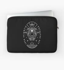 Knowledge - White/Skull Laptop Sleeve