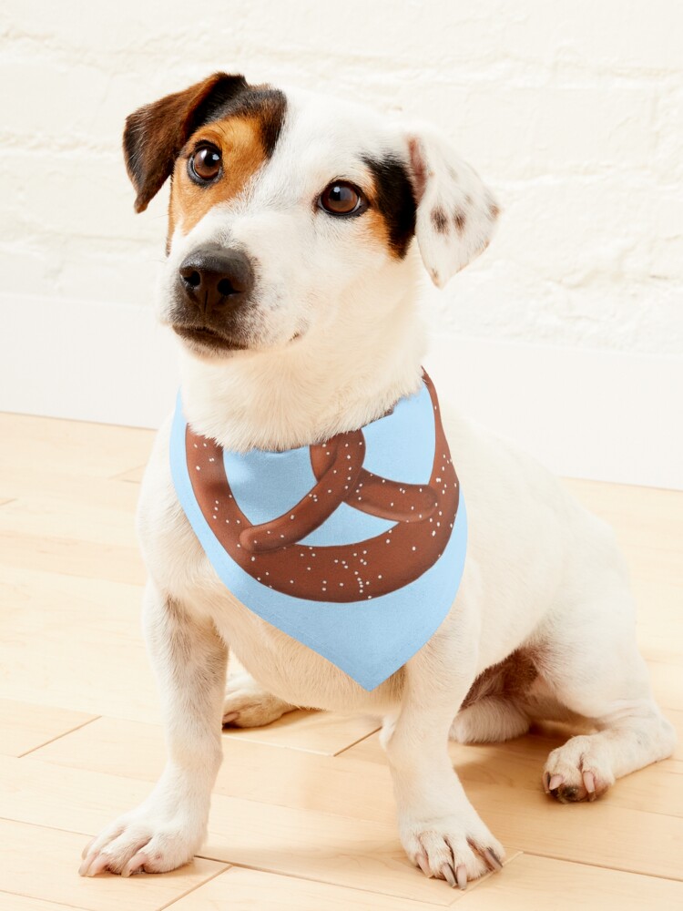 Dog Bandana, Pretzel