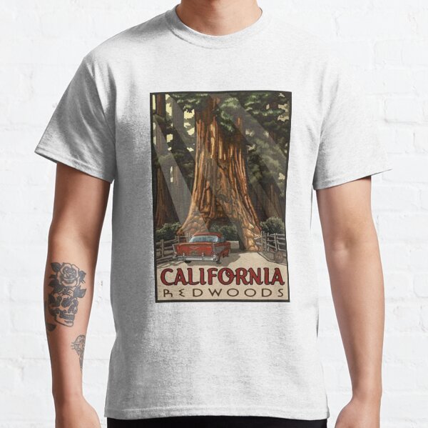 Artikel-Vorschau von Redwood National Park Kalifornien Vintage Reiseaufkleber, designt und verkauft von MeLikeyTees.