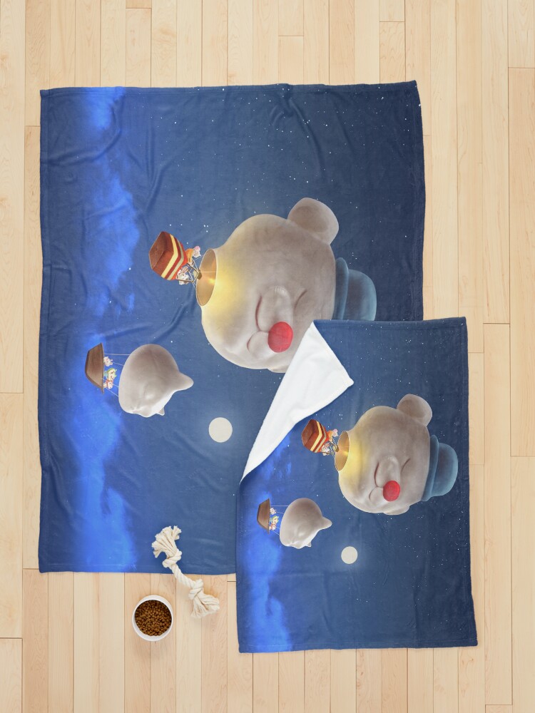 Alternate view of Hot Air Balloon Pet Blanket