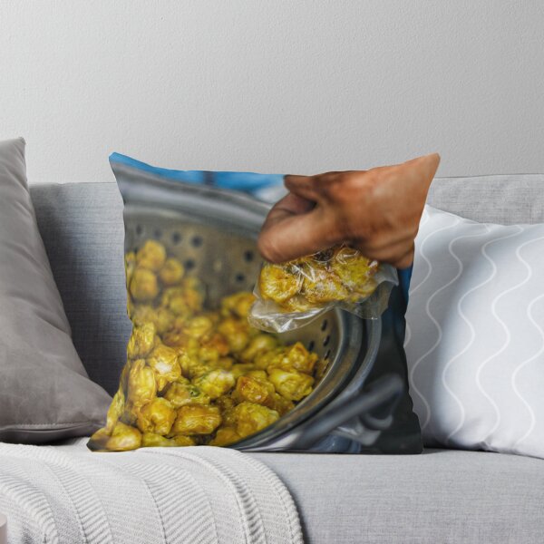 Item preview, Tienda de bolas de masa hervida comida callejera tailandesa designed and sold by March Rider.