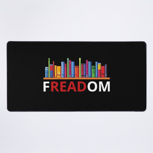 Vista previa del artículo con la obra «Camiseta anti-ban de libros de fREADom, libertad para leer, prohibir las armas, no los libros, leer libros prohibidos, regalo para maestros bibliotecarios, justicia social, libros», diseñado y vendido por Ramashirt.