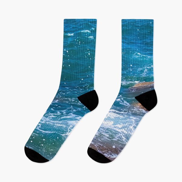 Artikelvorschau, Sea Rocks Wild Waves Sommer entworfen und verkauft von eleonoraingrid.