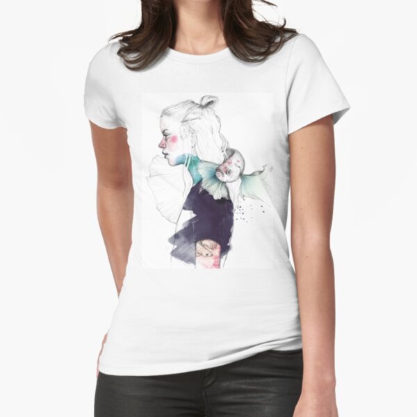 BETTA Fitted T-Shirt