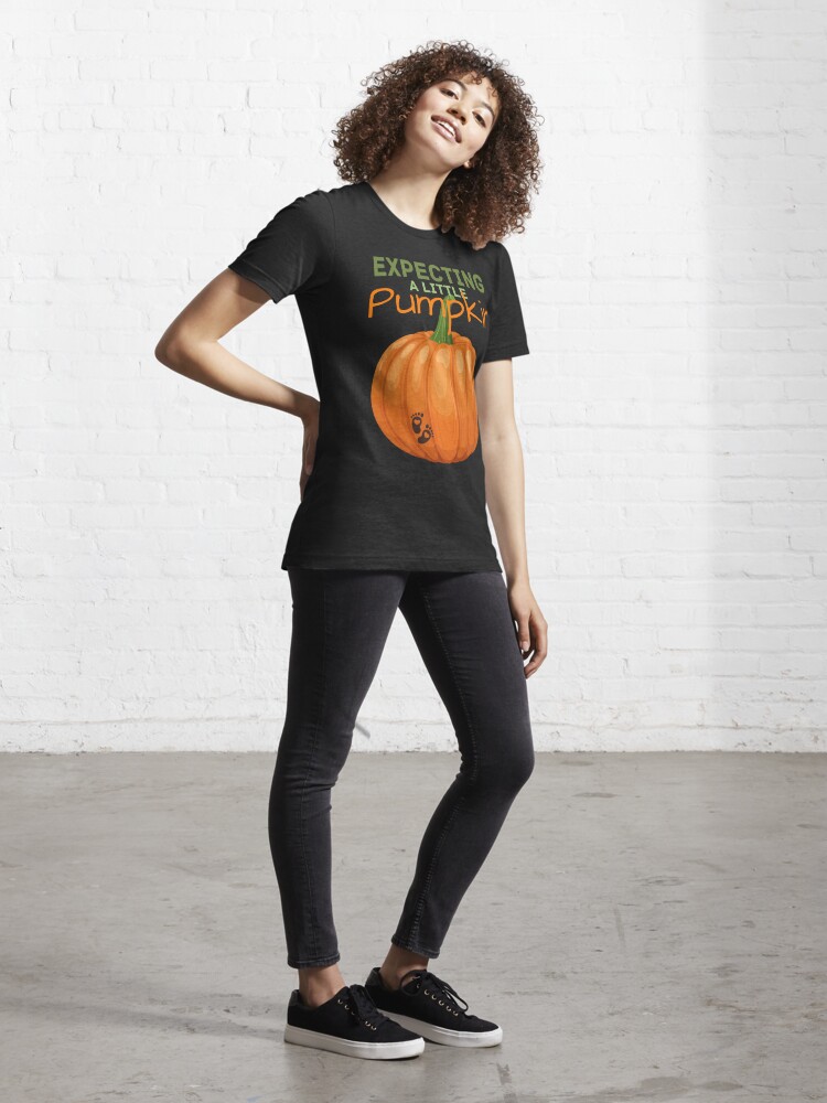 Little Pumpkin Coming Soon' Pregnancy Announcement Onesie/Tee – Theba  Outfitters