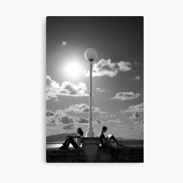 SilentUnknownCouple Canvas Print