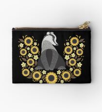 Loyalty Studio Pouch