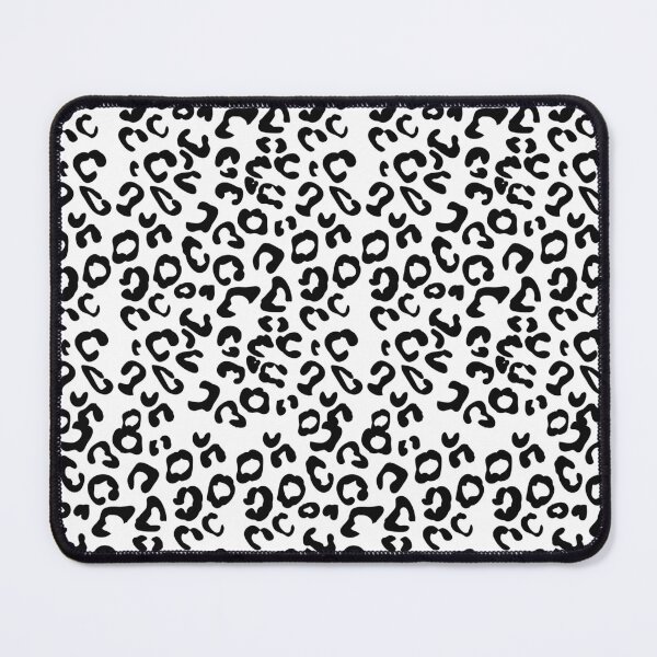 Artikelvorschau, Leopard Animal-Print-Muster entworfen und verkauft von peerlessdesign3.