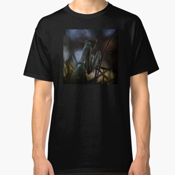 Can't sneak up on a mantis Classic T-Shirt