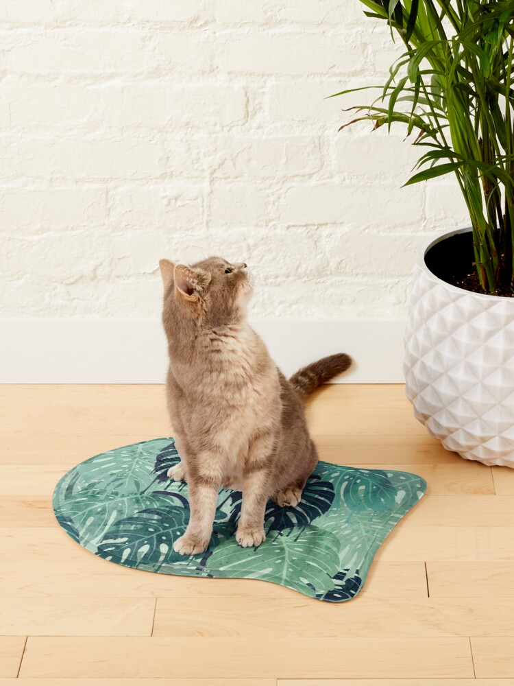 Alternate view of Monstera Melt (in Green) Pet Mat