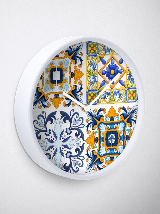 Imagen 2 de 4, Reloj con la obra Copia de azulejos sicilianos, mediterráneos, mosaicos, ornamentales. , diseñada y vendida por MariaMarinova.