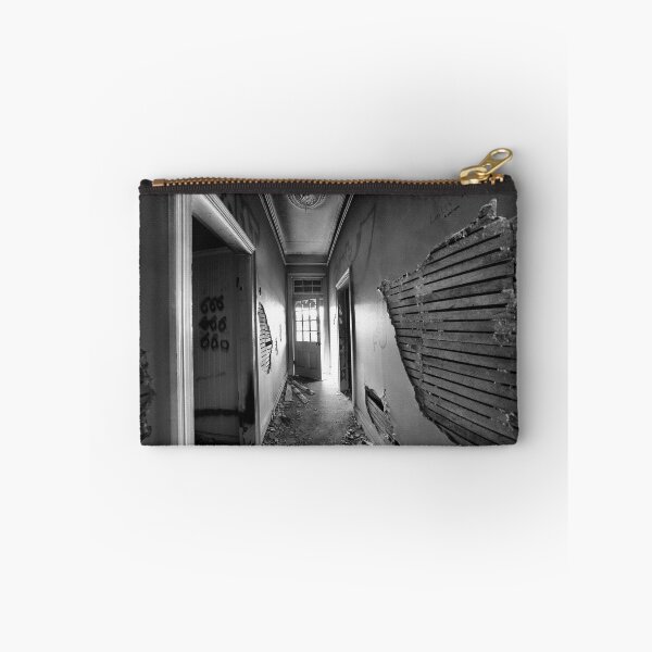 Artikelvorschau, Haus 666 ... # 02 entworfen und verkauft von Malcolm Heberle.