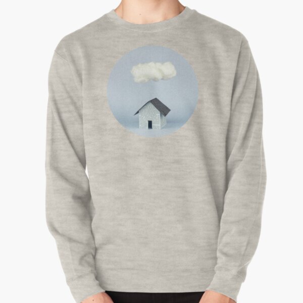 Eine Wolke erschien über dem Dach. Jetzt Pullover